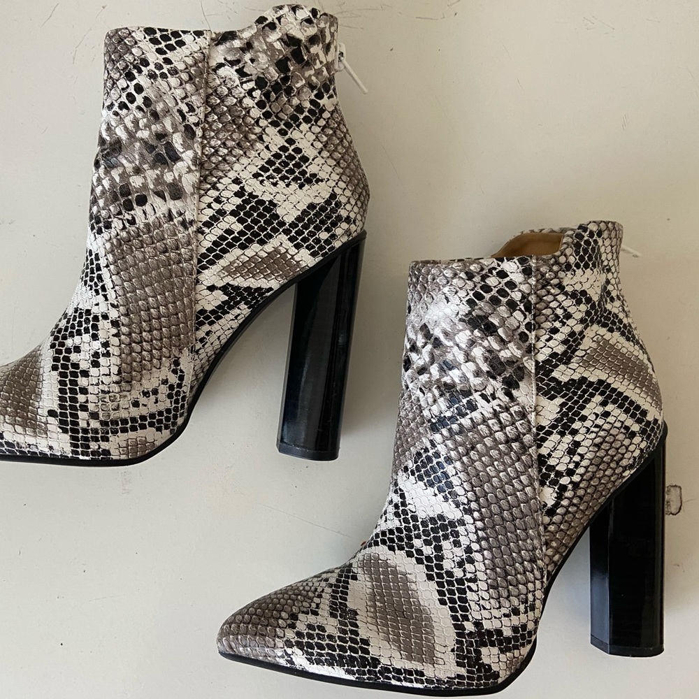 Snake Booties